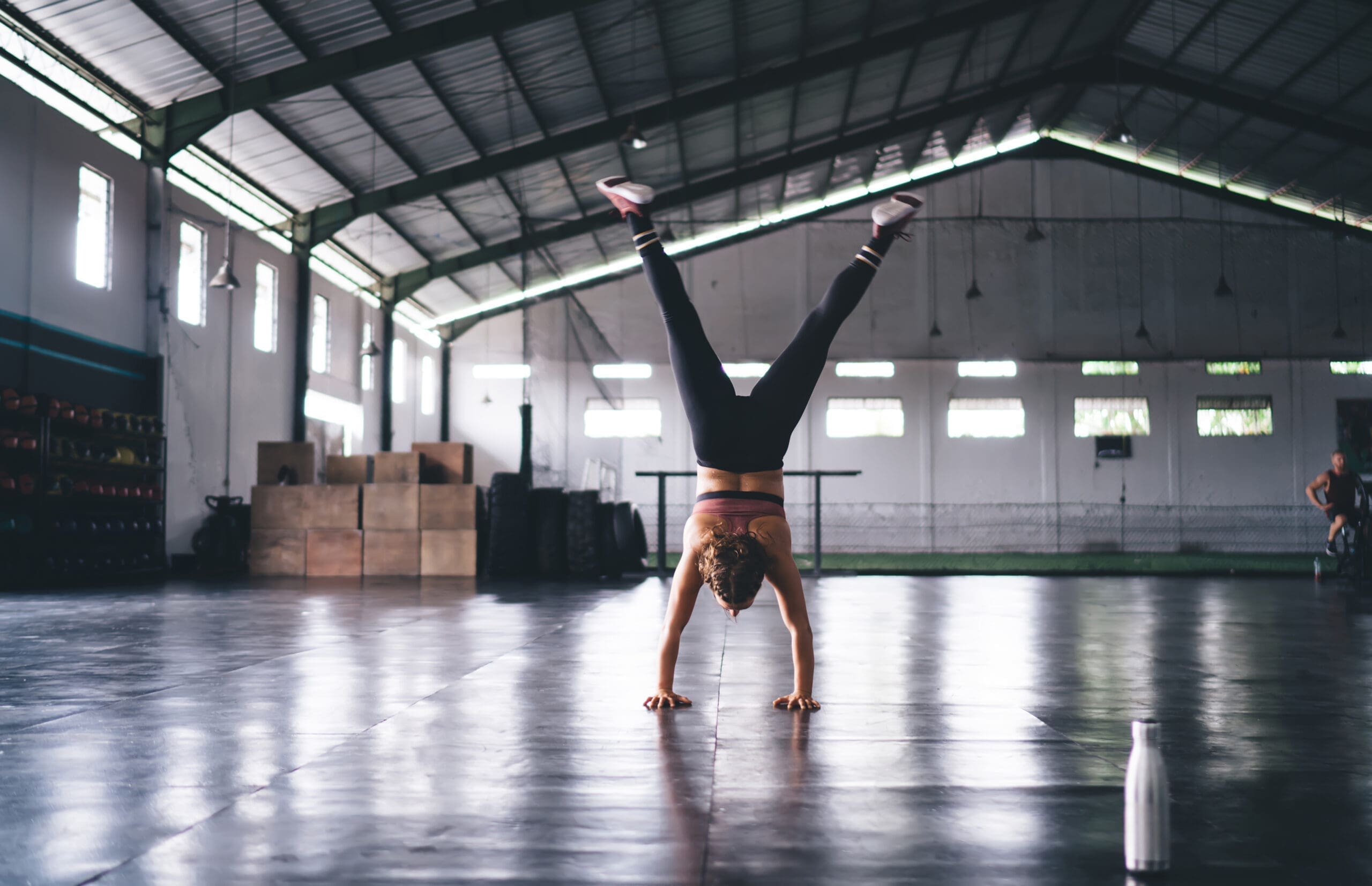 femme pendant un cours de body balance